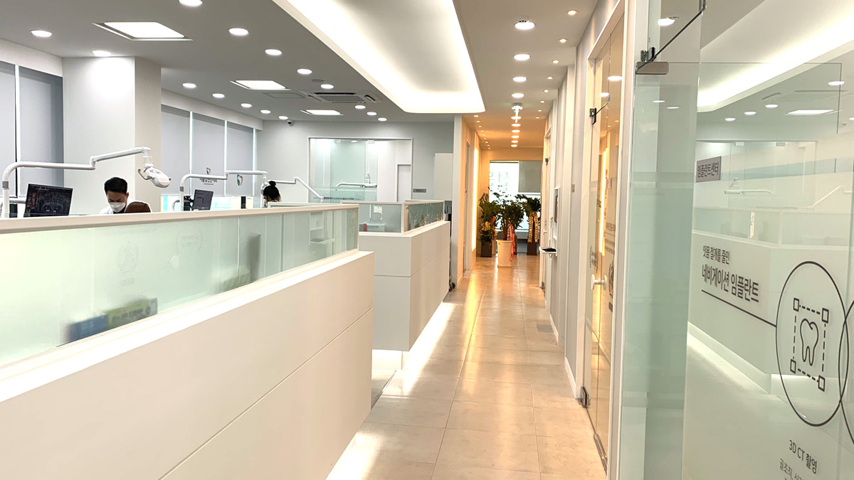서울참편한치과 내부 인테리어-7